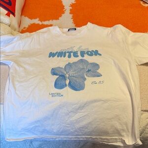 White Fox Boutique Limited Edition Flower TShirt